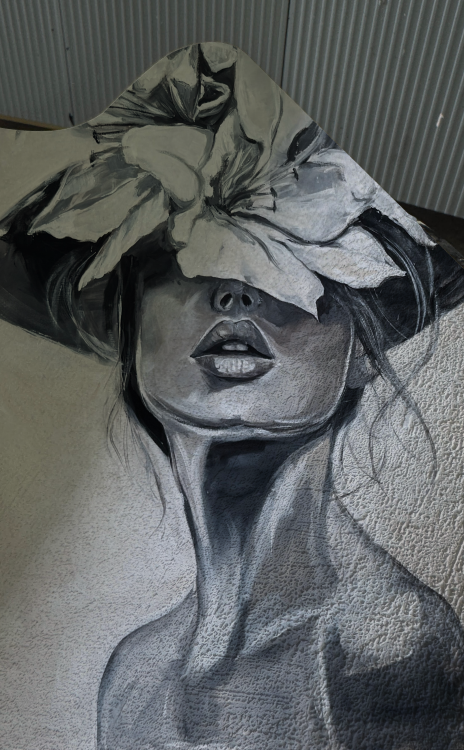 TAPETA LILJA TYNK STRUKTURA OLILJO.png